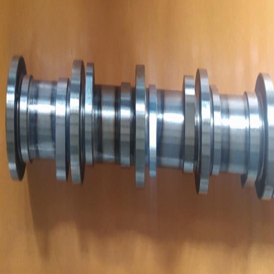 MD92 CAMSHAFT